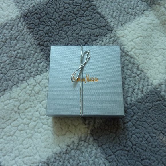 SAINT LAURENT Leather 'YSL' Monogram Star Bracelet - Picture 6 of 13